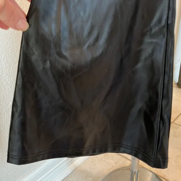 NWT Misguided Black, faux, leather lace up front flare leg pants - Picture 7 of 12